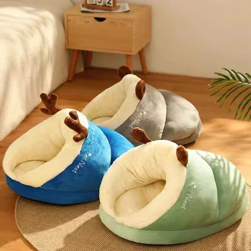 Cozy Plush Pet Nest - Warm, Comfy Sleeping Cave for Dogs & Cats